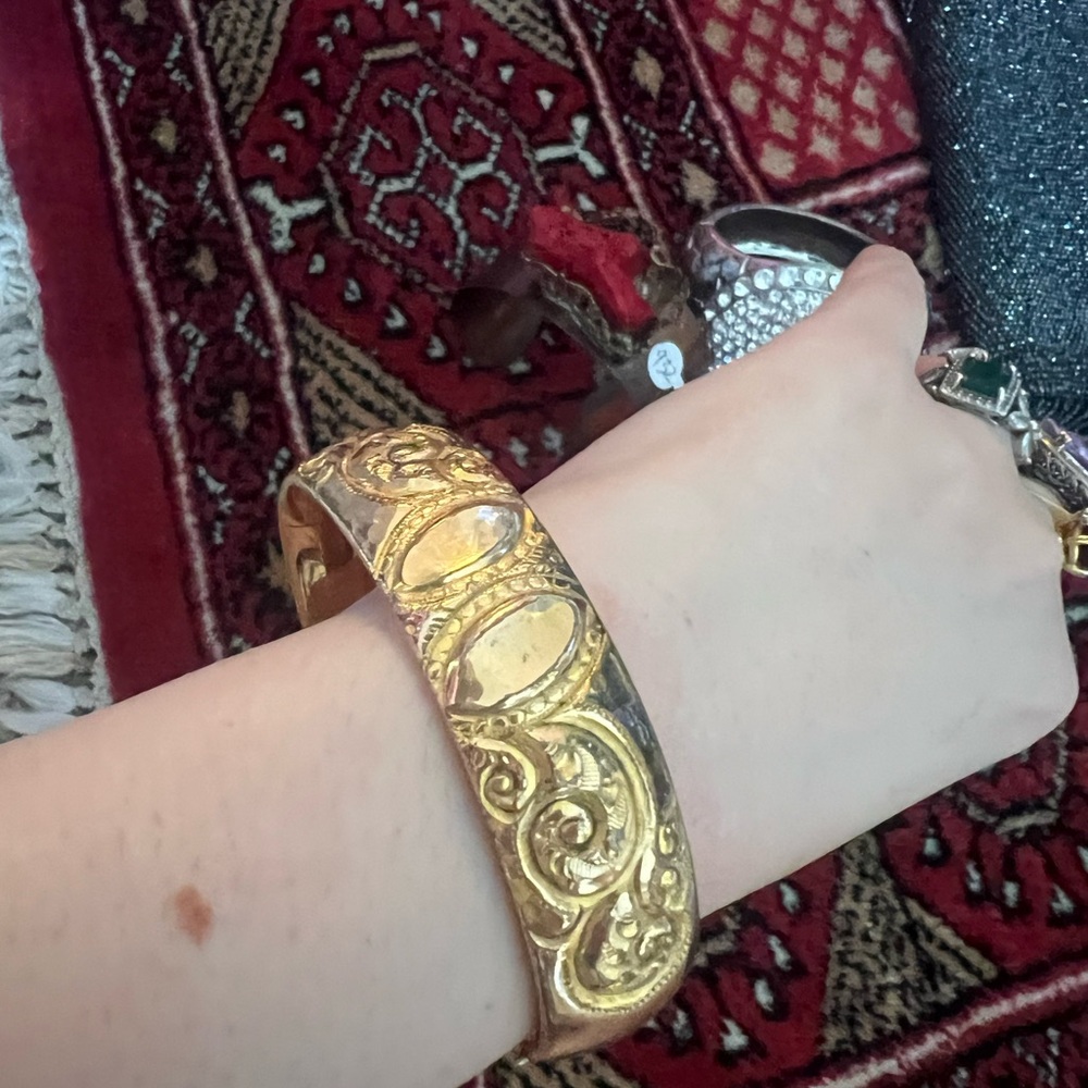 Ornate gold plated Women's Bracelet